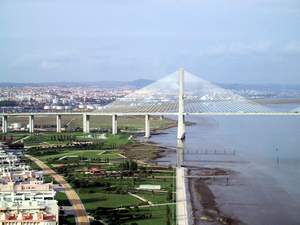 Neue Brcke ber den Strohsee (Tejo) - Lnge:17km