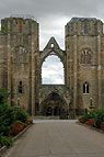 Ruine der Turmfront der Kathedrale